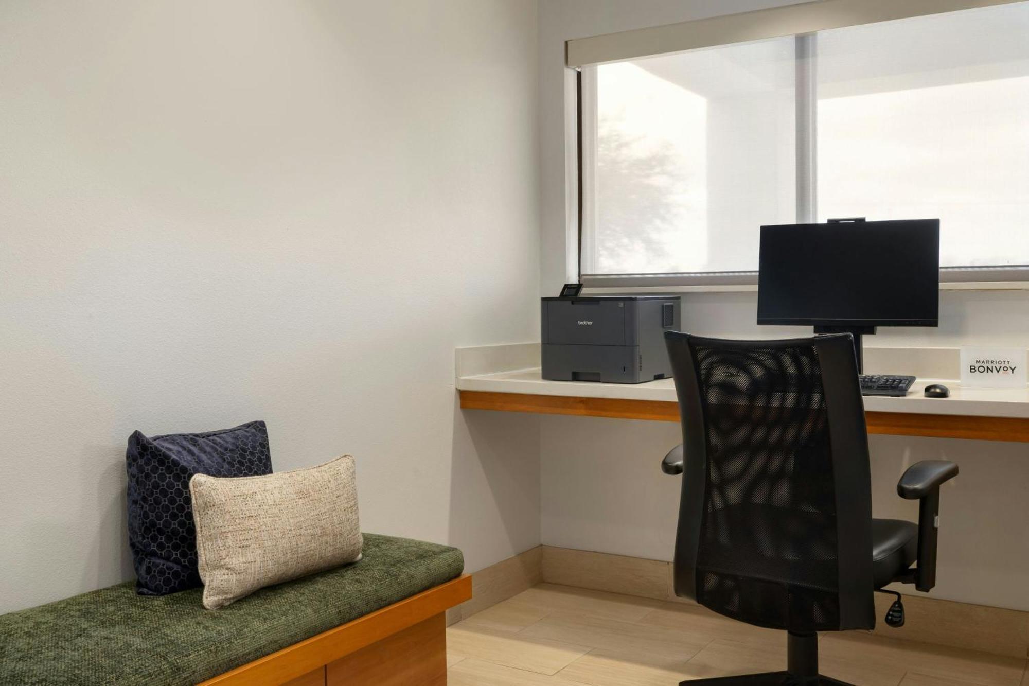 Towneplace Suites By Marriott Alexandria Εξωτερικό φωτογραφία